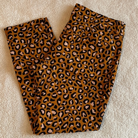 Old Navy Pixie Leopard Print Pants - Picture 2 of 6
